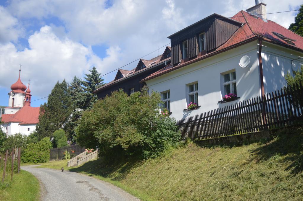 Chata Nová Seninka Staré Město Esterno foto